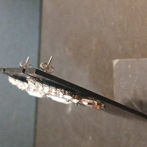 Rhine stone earrings - Picture 3 of 7